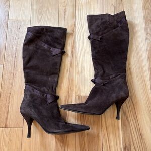 Y2K Nina Brown Suede Bow Accent Pointed Toe Knee High Heeled Boots